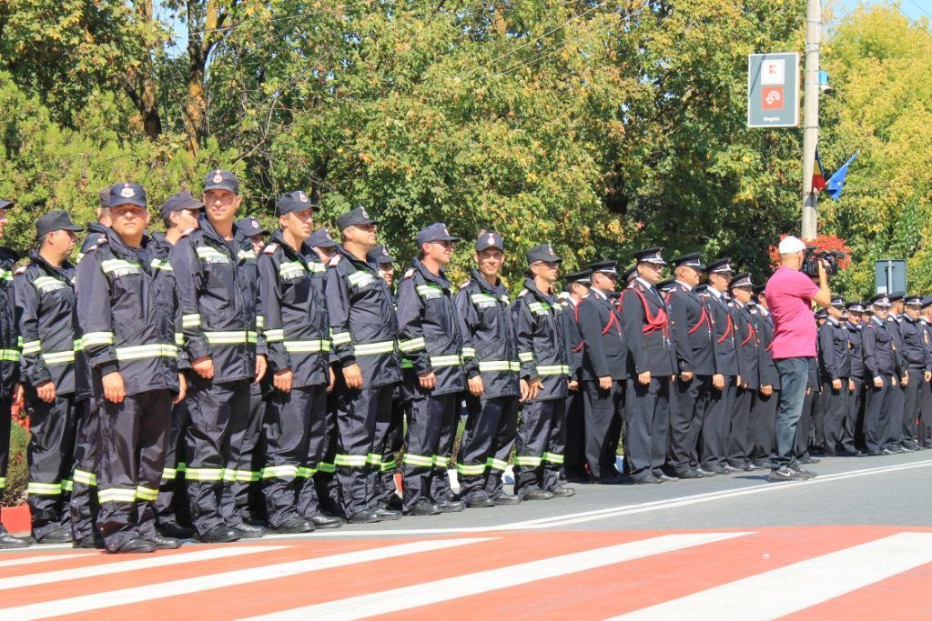 De centenar, Ziua Pompierilor s-a sărbătorit la Reghin
