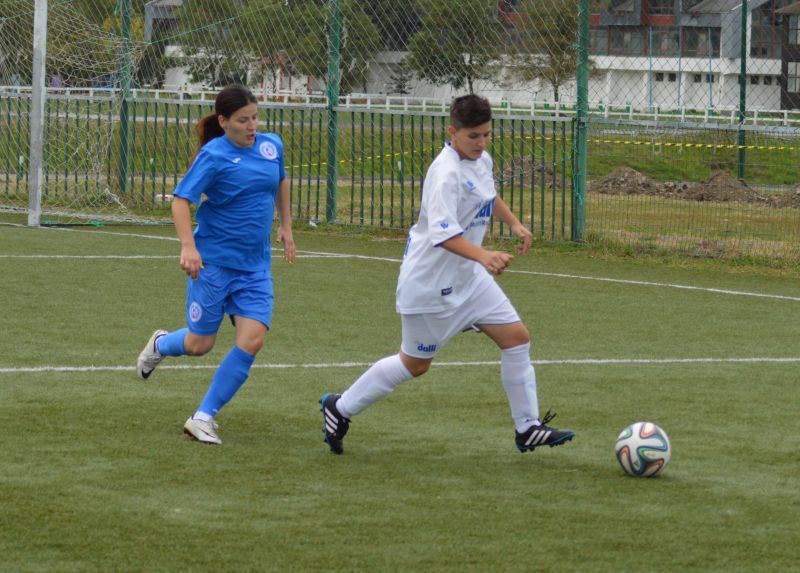 Derby pentru locul I la fotbal feminin