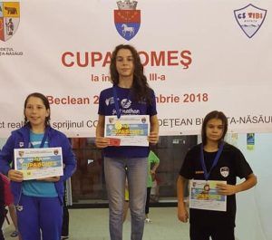 14 medalii la prima competiție pentru înotătorii  CSȘ