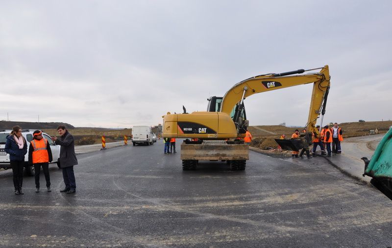 Prefectul Mircea Duşa, în vizită pe șantierul autostrăzii Târgu-Mureș – Ogra – Câmpia Turzii