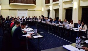Consilierii locali din Târgu-Mureş, convocaţi în şedinţă extraordinară