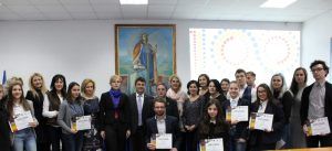 FOTO: Concurs de eseuri anticorupție la Universitatea „Dimitrie Cantemir”
