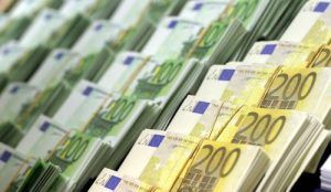 Comisia Europeană: 405 miliarde de euro investite în economia reală a Europei