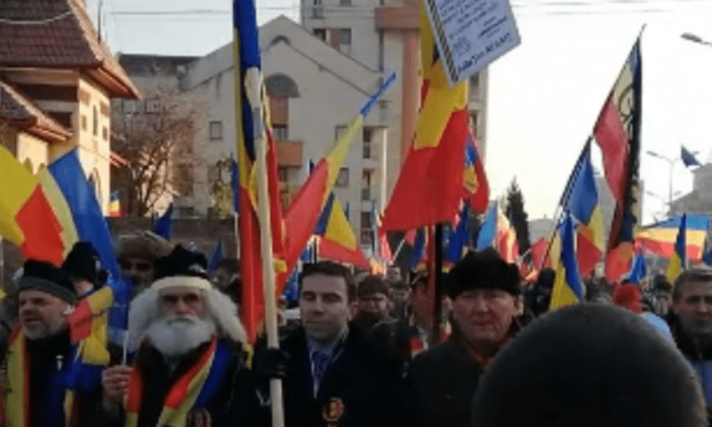 Marș al Unirii cu Basarabia la Alba Iulia