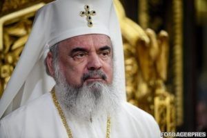 Patriarhul Daniel, la Alba Iulia: Marea Unire este „sărbătoarea libertăţii, unităţii şi a demnităţii poporului român”