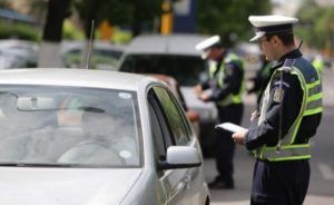 37 de șoferi au rămas fără permis în minivacanța de Revelion