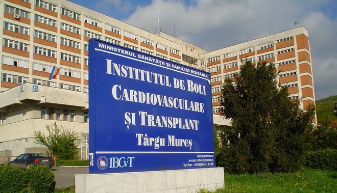 Procedura de implant de valve aortice derulată la Institutul Inimii din Târgu-Mureș