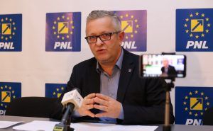 Propunerea de excludere a celor 5 consilieri PNL din Târgu-Mureş, supusă mâine la vot