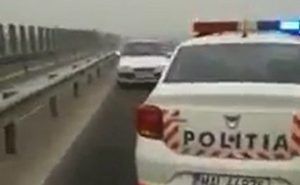 VIDEO: Ardelean de 77 de ani prins conducând pe contrasens pe autostradă!