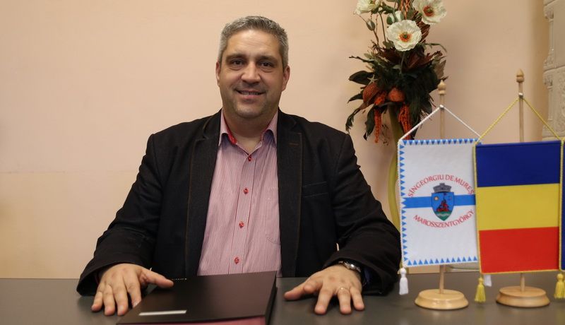 Sofalvi Szabolcs, primar Sângeorgiu de Mureş: „Oprirea furnizării apei de către Aquaserv ar fi abuzivă şi ilegală!”