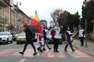 GALERIE FOTO: 15 martie. ora 15.00. 15 minute. Mureșenii s-au alăturat protestului național pentru autostrăzi