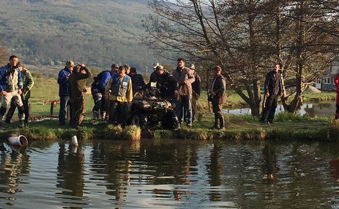 Dosar penal pentru ucidere din culpă în cazul bărbatului care a căzut cu ATV-ul într-un lac
