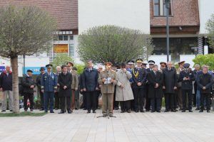 GALERIE FOTO: Ziua Veteranilor de Război sărbătorită cu demnitate în Piața Teatrului din Târgu Mureș. Toți cei rămași în viață au peste 95 de ani