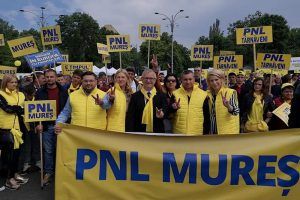 (P): Klaus Iohannis: “Eliberați România! Vă aștept pe toți la vot pe 26 mai!”. 600 de liberali mureșeni au fost astăzi alături de liderii PNL și de Președintele României