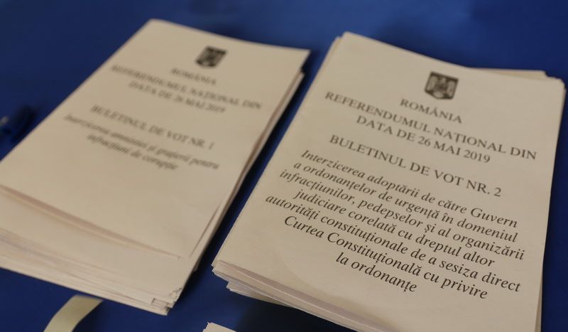 Mureş: Peste 170 de buletine de vot pentru referendum, anulate