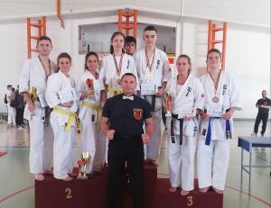 11 medalii pentru karateka Tiger Budo