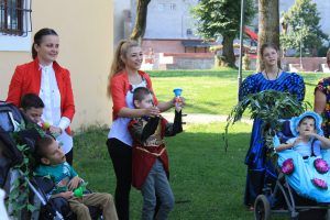 GALERIE FOTO: Sărbătoare la Cetatea Medievală Târgu Mureș. „Copiii cu dizabilități nu au nevoie de milă, ci de incluziune!”