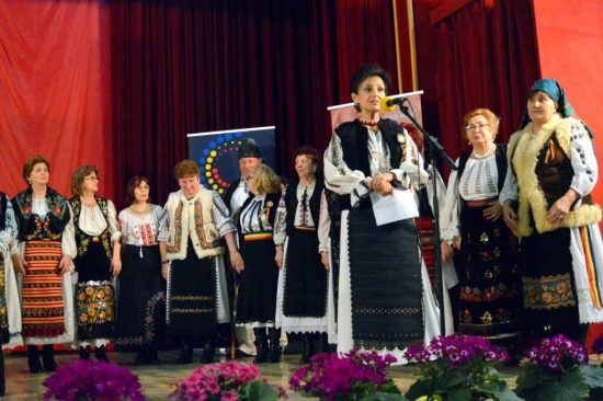 Festival internațional de poezie populară la Reghin și Răstolița