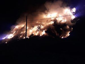 ACUM: Incendiu puternic la groapa de gunoi a Sighișoarei!