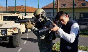 ”Ziua Armatei României în Şcoli”, la Târgu-Mureş