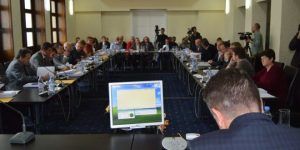Consilierii locali din Târgu-Mureş, convocaţi la o şedinţă extraordinară