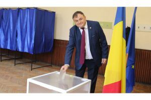 FOTO: Dinu Gheorghe Socotar (PSD), vot ”pentru binele României”