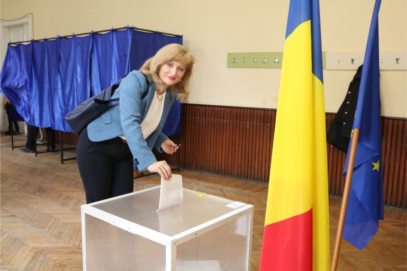 FOTO: Theodora Benedek (PNL), vot pentru normalitate și meritocrație