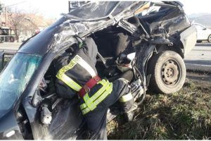 FOTO: Accident grav pe drumul dintre Reghin și Toplița