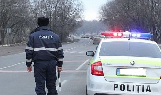 Zeci de patrule auto organizate zilnic de Poliția Mureș în minivacanța de Revelion!
