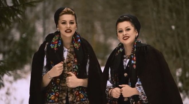 VIDEO: ”Bună Sara lui Crăciun”, videoclip lansat de surorile Violeta Elena Man și Teodora Oprea Man