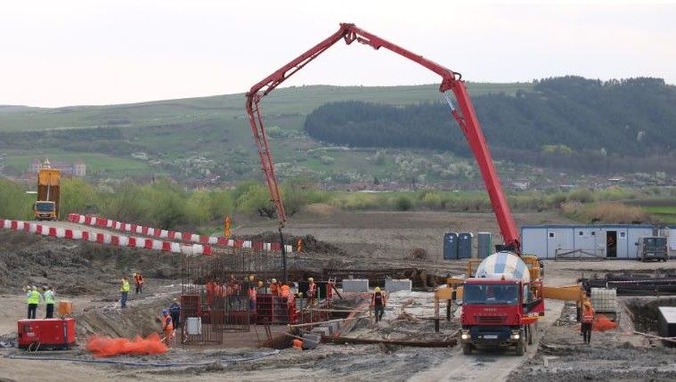 Când vor fi gata loturile de autostradă Iernut – Chețani și Câmpia Turzii – Chețani