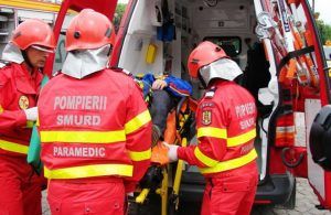 Accident cu victime posibil încarcerate în Batoș