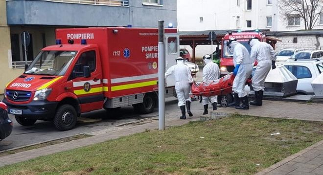 ULTIMA ORĂ! VIDEO: Târgumureșean suspect de coronavirus transportat cu ambulanța specială!