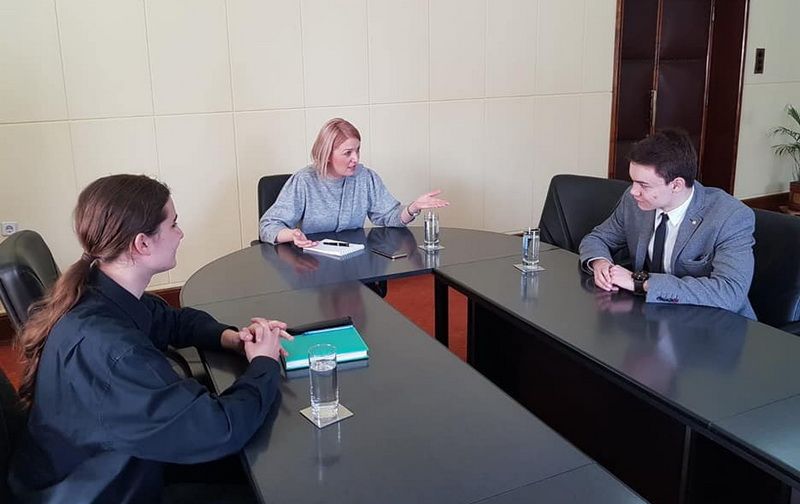 Ofurile elevilor din Mureș, aduse la cunoștința prefectului Mara Togănel