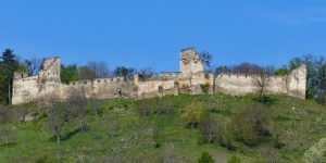 Primăria Saschiz va reface pasajele subterane secrete care legau satul de Cetatea Țărănească