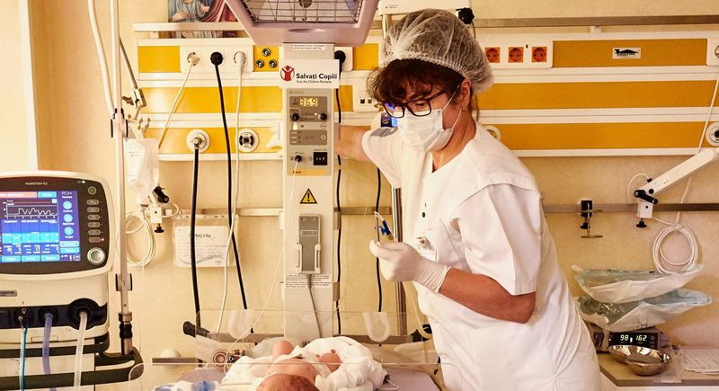 Salvați Copiii România deschide un fond de urgență pentru spitale