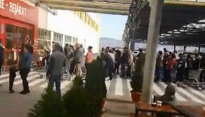 VIDEO: A început asaltul asupra supermarketurilor din Mureș!