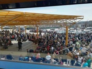 FOTO: ”Distanțare socială”, pe timp de pandemie, în Aeroportul din Cluj Napoca!