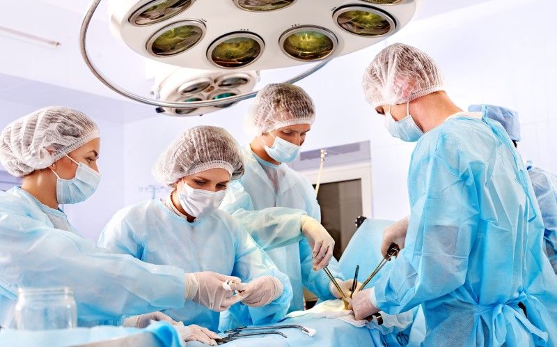 Mastectomie şi reconstrucţie mamară bilaterală la Spitalul Clinic Judeţean de Urgenţă Târgu Mureş