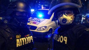Scandal nocturn într-un oraș din Mureș! Opt bătăuși, reținuți de Poliție!