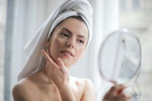 Secretul pielii îngrijite stă în gama de cosmetice CBD!