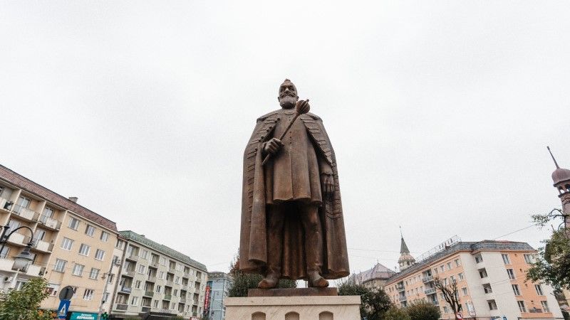 Târgu Mureș: Soós Zoltán, explicații despre amplasarea statuii lui Bethlen Gábor