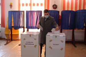 Adrian Giurgiu (USR-PLUS): „Am votat pentru a scăpa de corupție și  hoție”