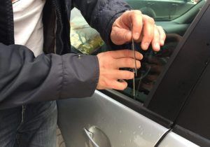 Târgumureșean reținut pentru furt din autoturism