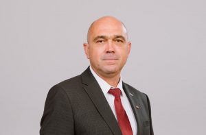 Kolcsár Károly, medicul veterinar ajuns în Parlamentul României