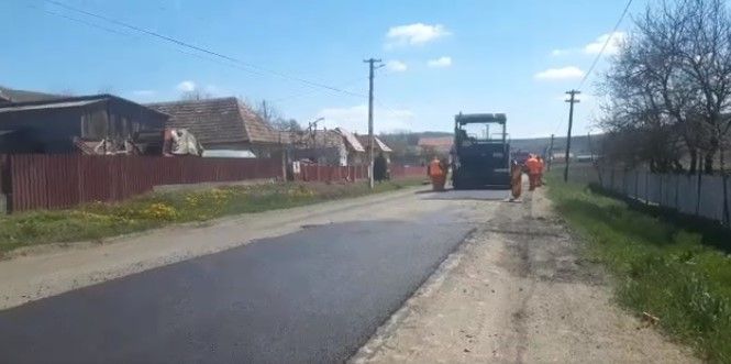 Reparații pe un drum național din Mureș