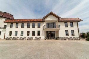 Școala Gimnazială „Omega” din Târgu Mureș își extinde activitatea de învățământ în localitatea Nazna