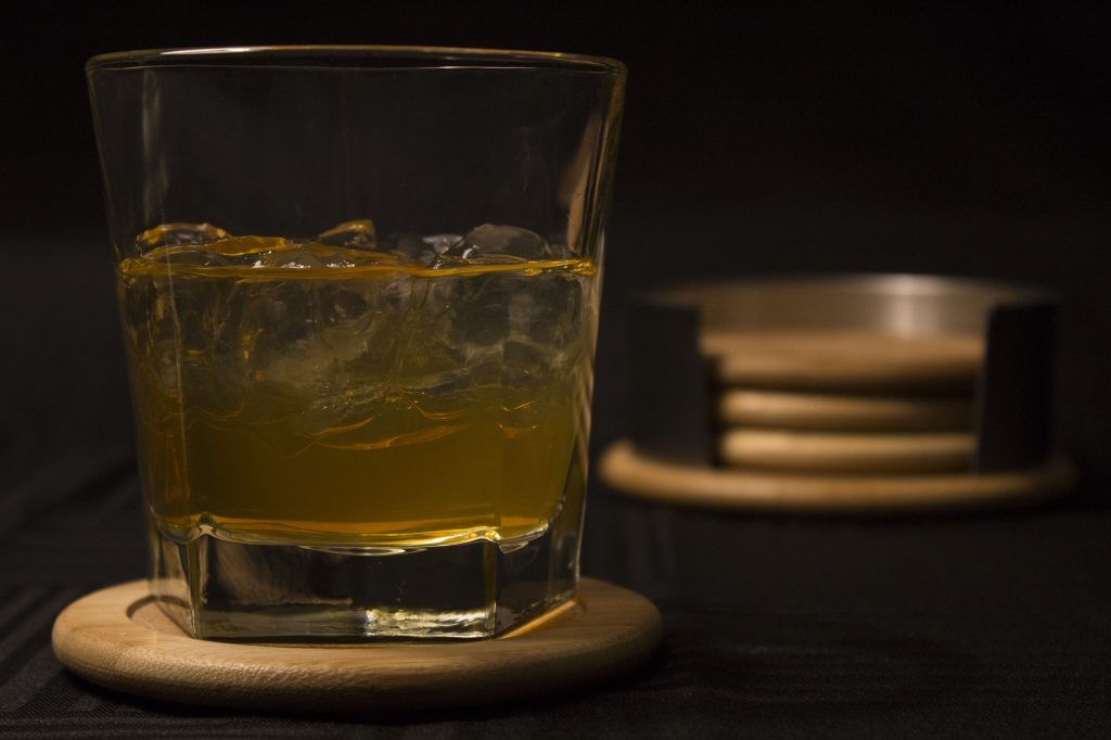 De la arome florale la afumate – cum diferă percepția noastră despre gustul de whisky?