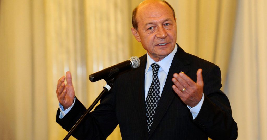 Traian Băsescu, amendat cu 5.000 de lei la sesizarea unui mureșean!