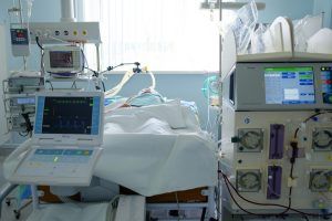 Pacienți COVID-19 intubați, transferați la Târgu Mureș